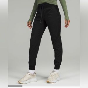 Lululemon dance studio joggers